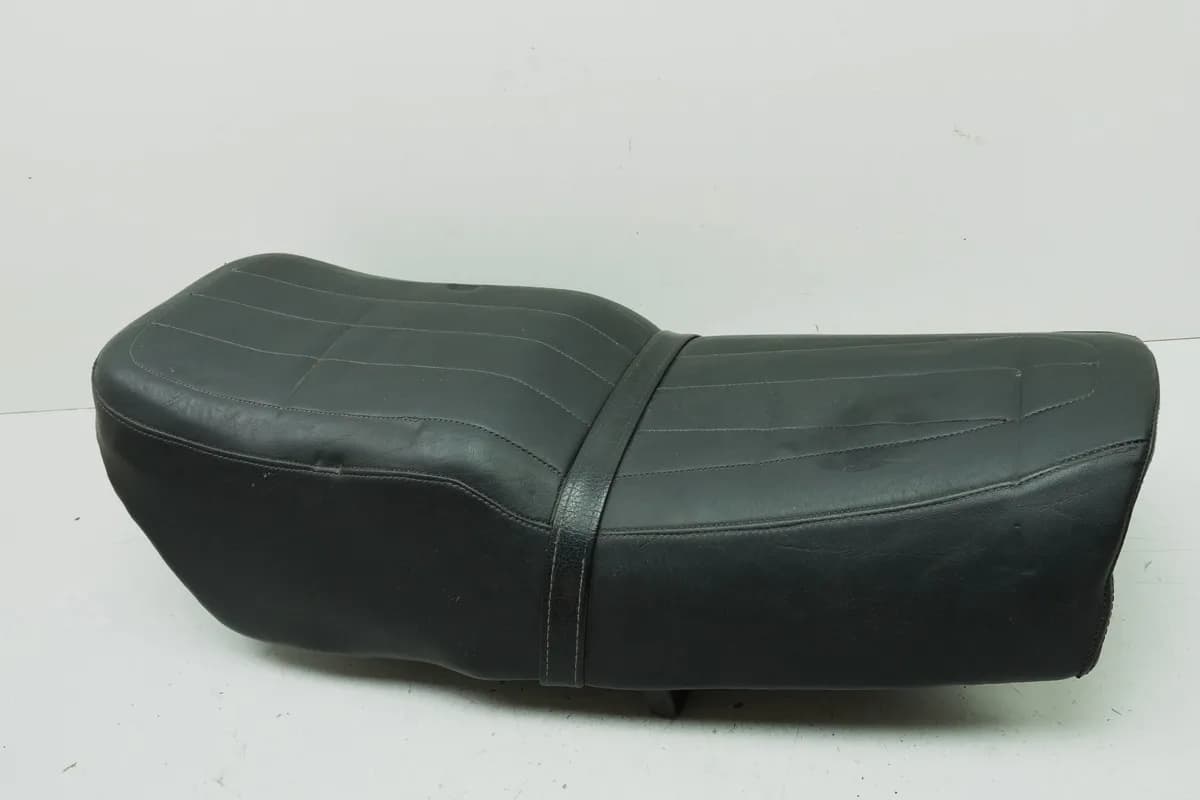 Sitzbank Sitz älteres Modell Marke Modell unbekannt Suzuki ? Kawasaki ? Honda ?