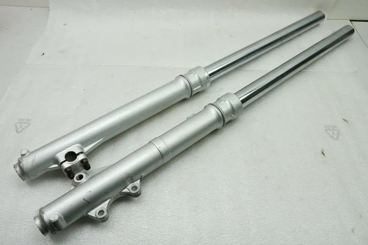 YAMAHA DT 125 R 4BL Gabelholme Standrohr Tauchrohr Gleitrohr für Gabel