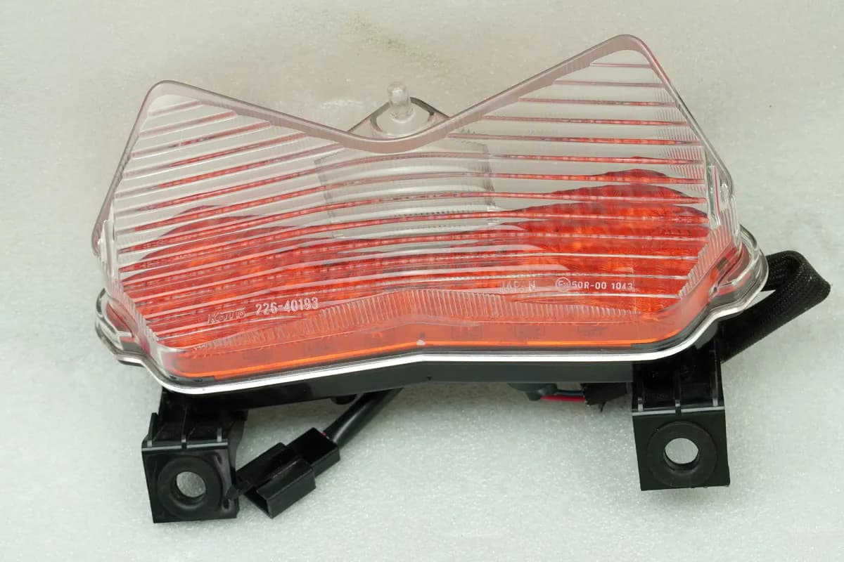 KAWASAKI Z 750 ZR750J Rücklicht LED original Lampe Rückleuchte 04-06