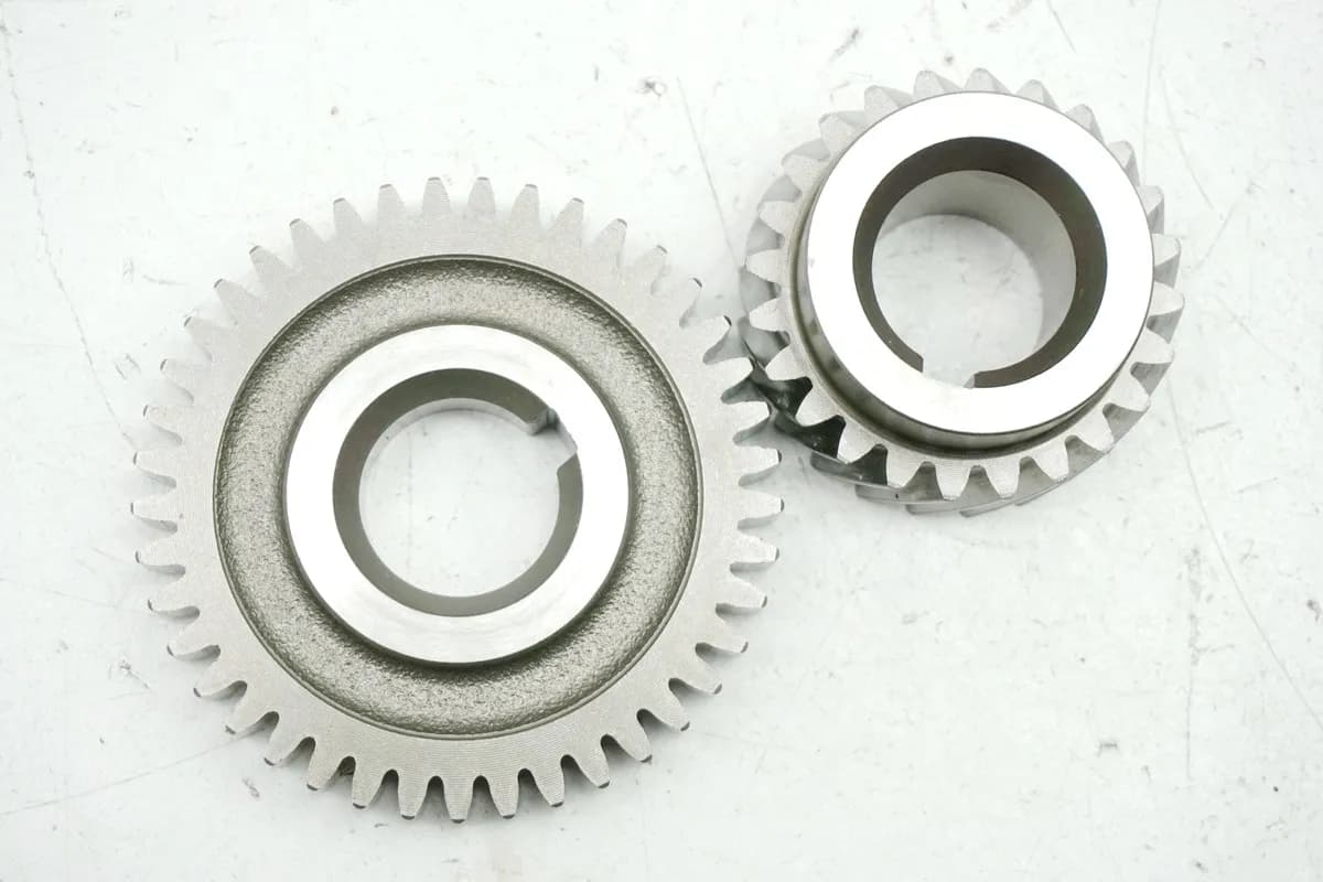 YAMAHA YZF-R 125 RE06 Primärzahnrad + Zwischenrad Balancerwelle Zahnrad