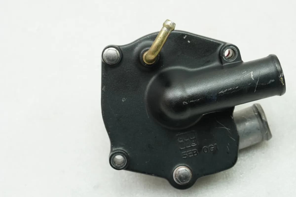 YAMAHA YZF R6 RJ05 RJ09 Wasserpumpe Flügelrad Welle (für Motor) Deckel 03-05