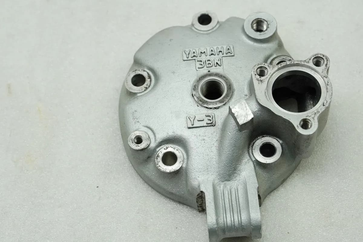 YAMAHA DT 125 R 4BL Zylinderkopf (für Motor) original (3BN)