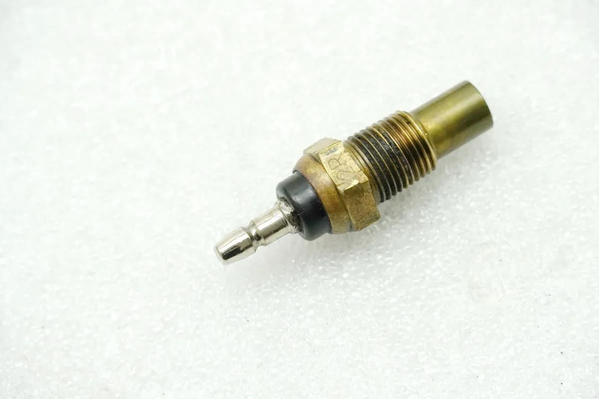 YAMAHA DT 125 R 4BL Temperaturfühler Sensor Wasser Geber Fühler Thermo Einheit