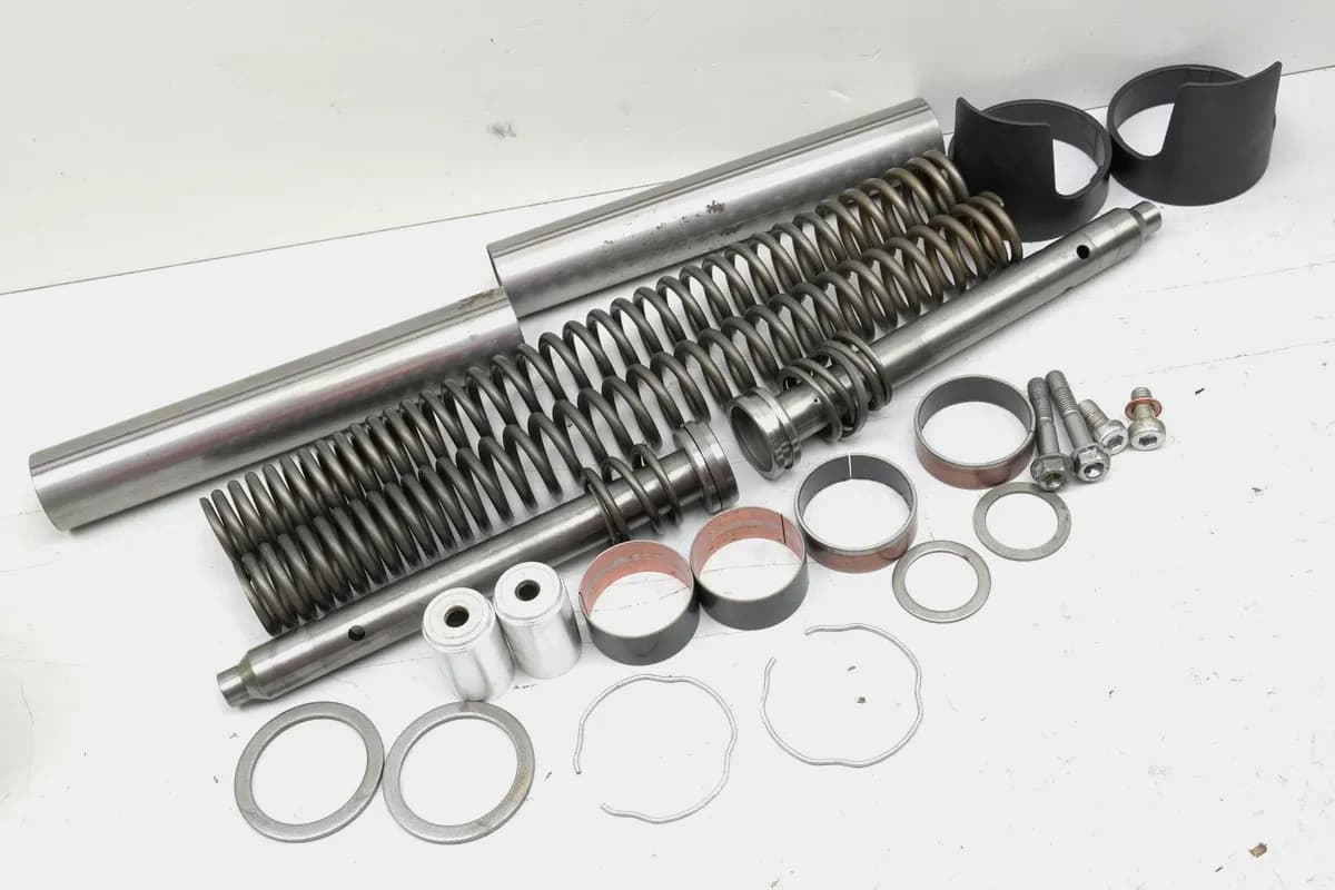 HONDA CBF 1000 FA SC64 Gabel Innenteile Dämpfer Feder Kartusche Hülse
