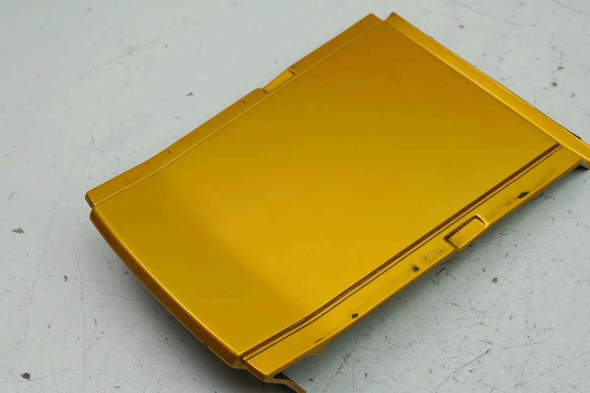 YAMAHA FZS 600 RJ02 FAZER Verkleidung Heck mitte Abdeckung Cover Blende Deckel