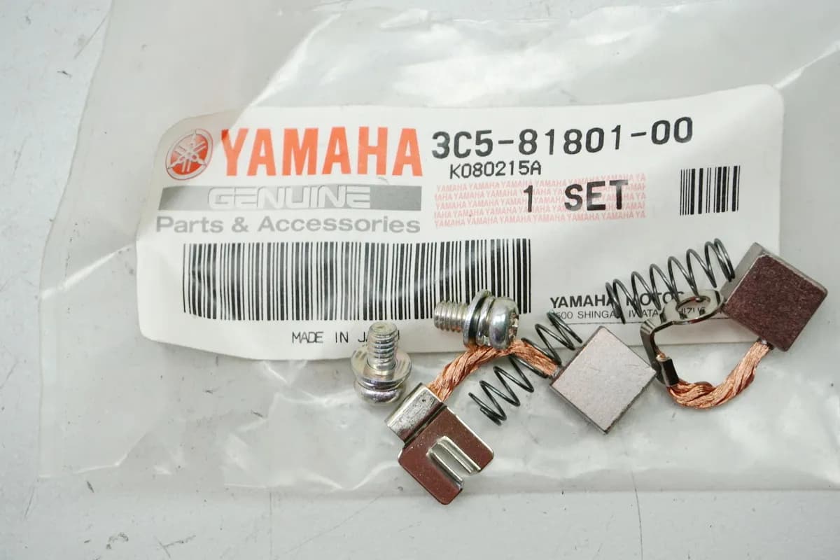 Yamaha Bürstensatz Kohlebürste Anlasser original 3C5-81801-00 YFM250R - NEU