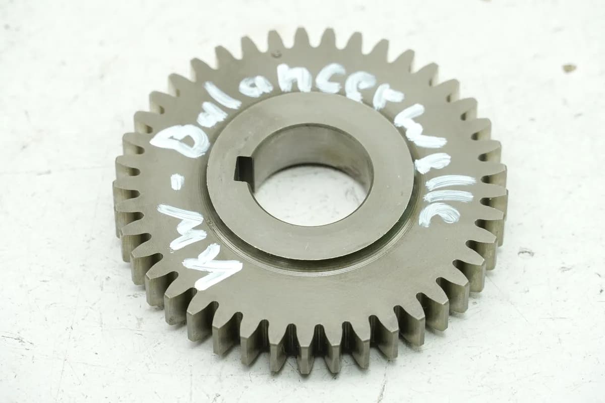 YAMAHA MT 125 A RE11 (RE29) Zahnrad Antrieb Kurbelwelle Balancerwelle (für Motor