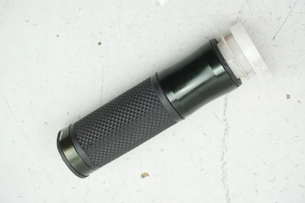 SUZUKI GSX-R 1000 WVBZ K3 K4 Gasgriff Griff