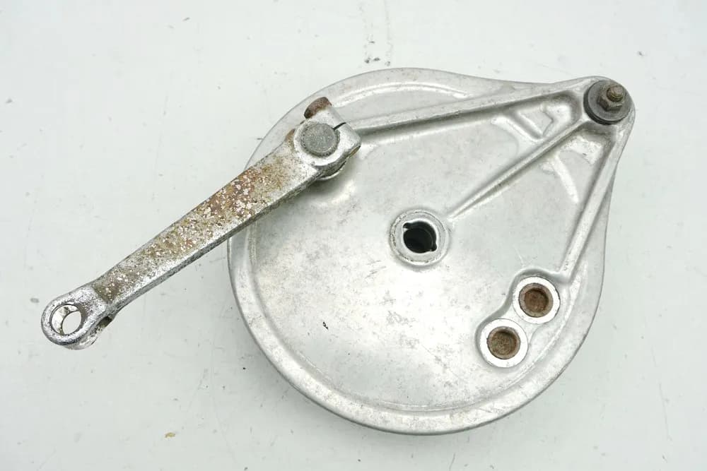 HONDA GL 500 PC02 SILVER WING Bremstrommel Bremsanker Bremsbacken