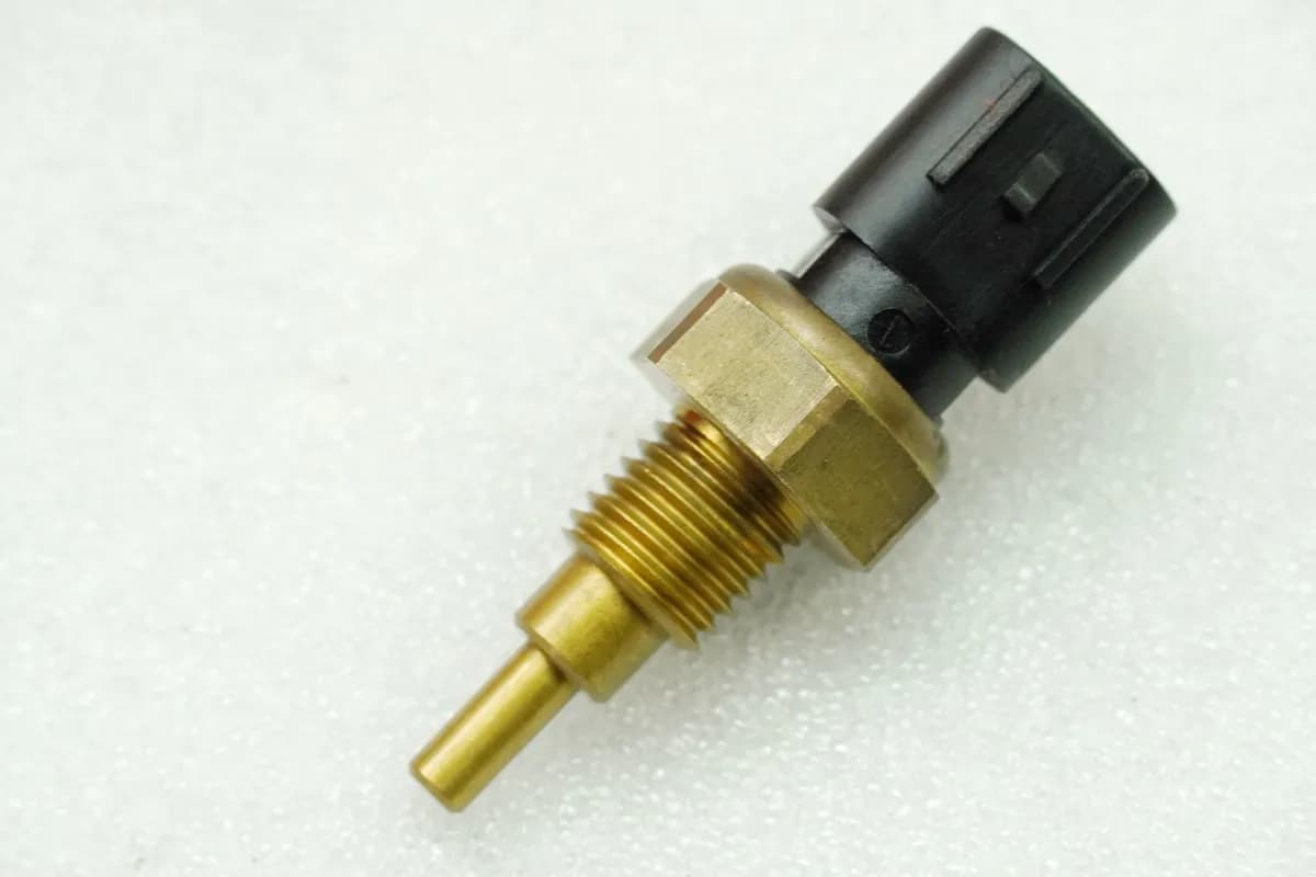 KAWASAKI Z 750 ZR750J Wassertemperaturfühler Sensor Wasser Temperatur 04-06