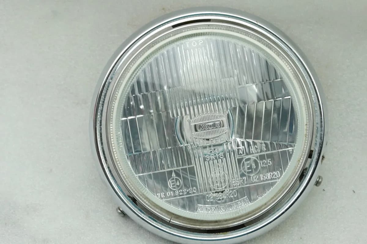 Kawasaki EL 252 EL 250 B Eliminator Scheinwerfer Einsatz original Lampe Blende