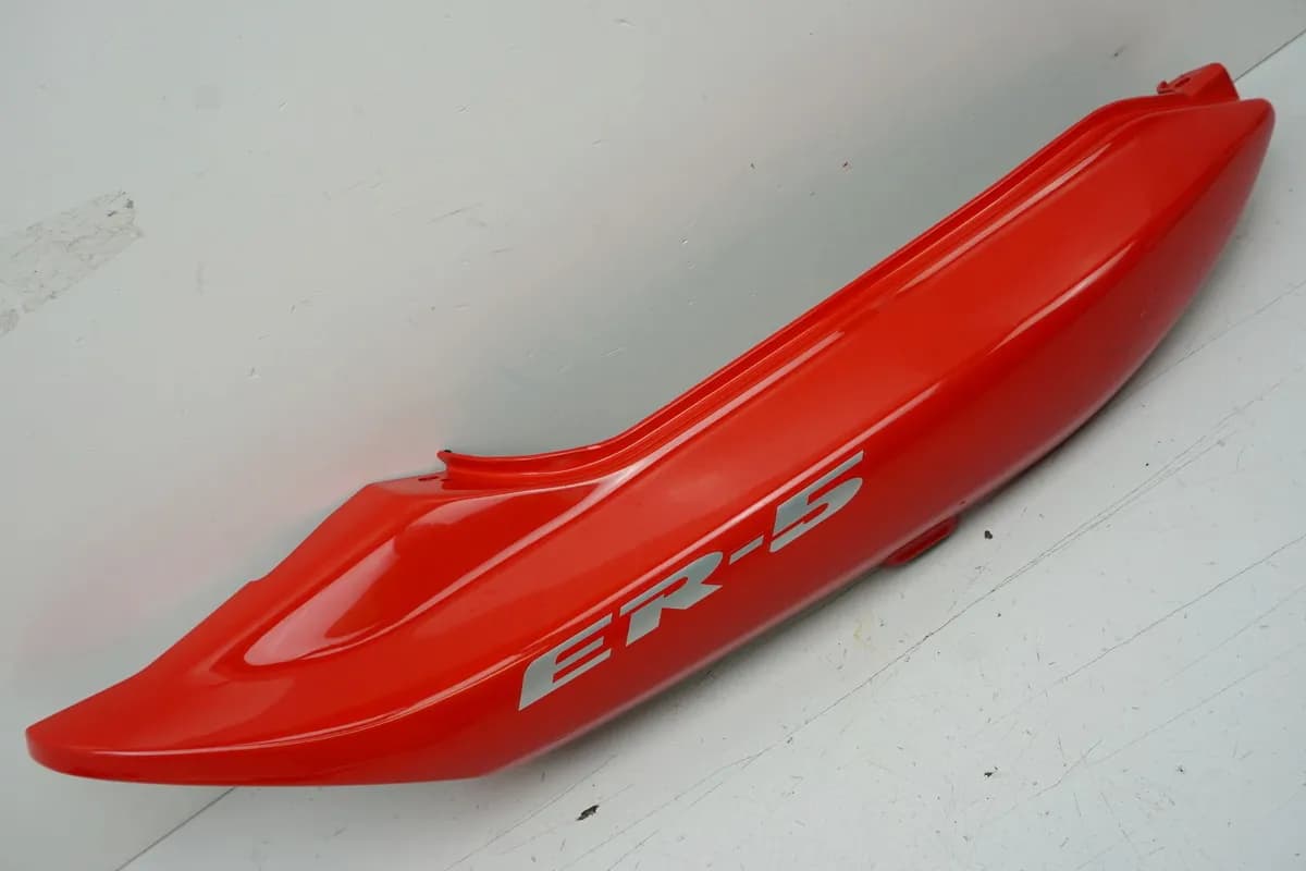 KAWASAKI ER 5 ER500A Heckverkleidung rechts Abdeckung Cover 14090-1804