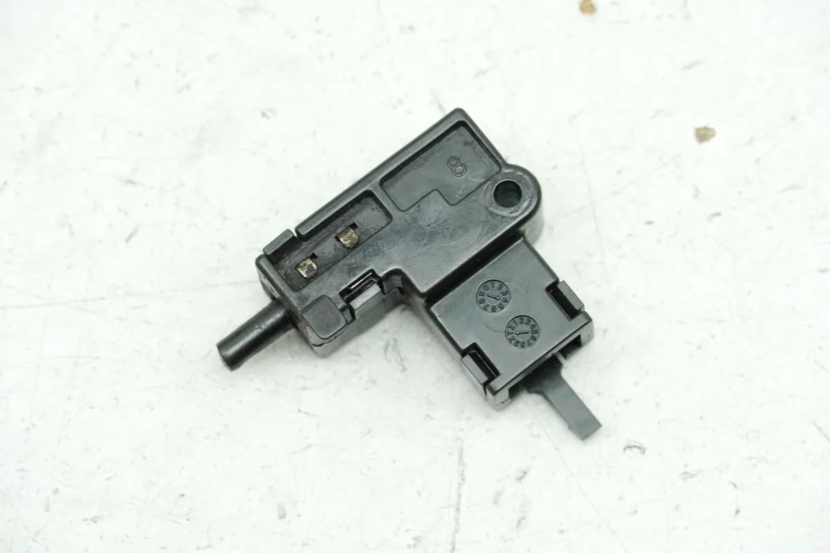 YAMAHA MT 125 A RE11 (RE29) Kupplungsschalter