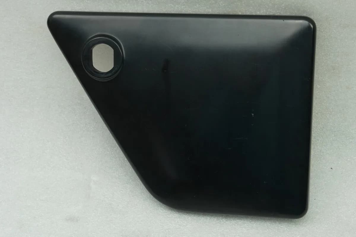 Kawasaki EL 252 EL 250 B Eliminator Seitendeckel rechts Abdeckung Werkzeugfach