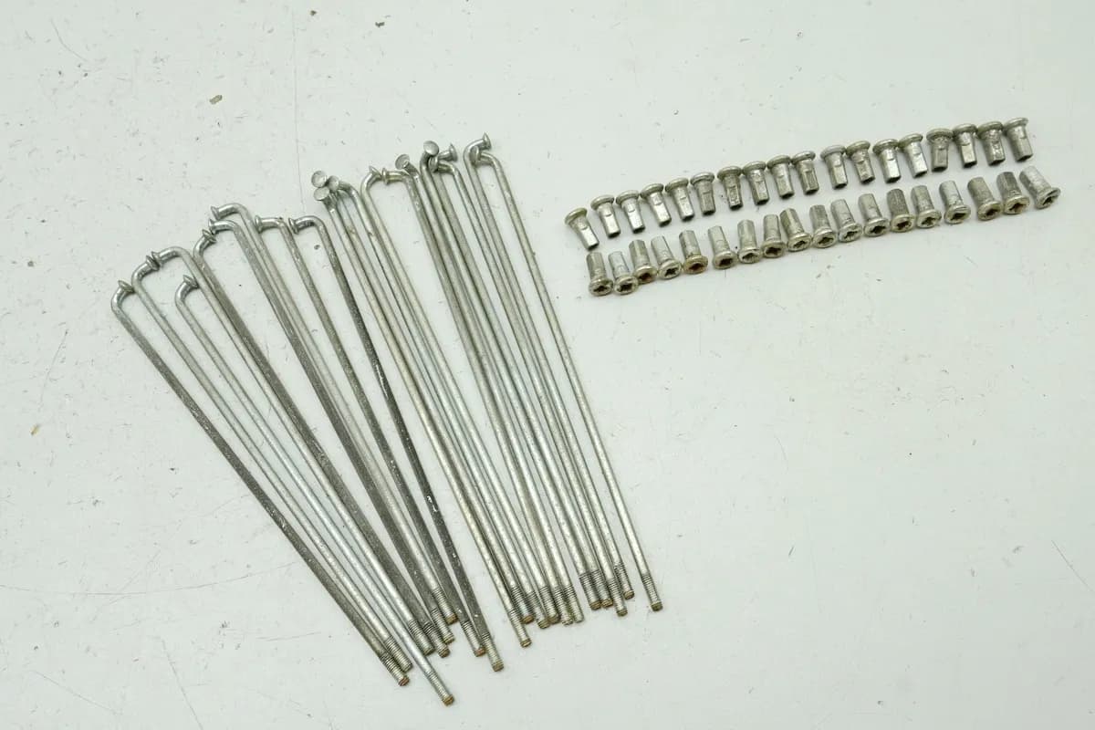 YAMAHA XV 535 VIRAGO 2YL Speichen 20 Stück Ausgleichgewicht Felge vorn Vorderrad