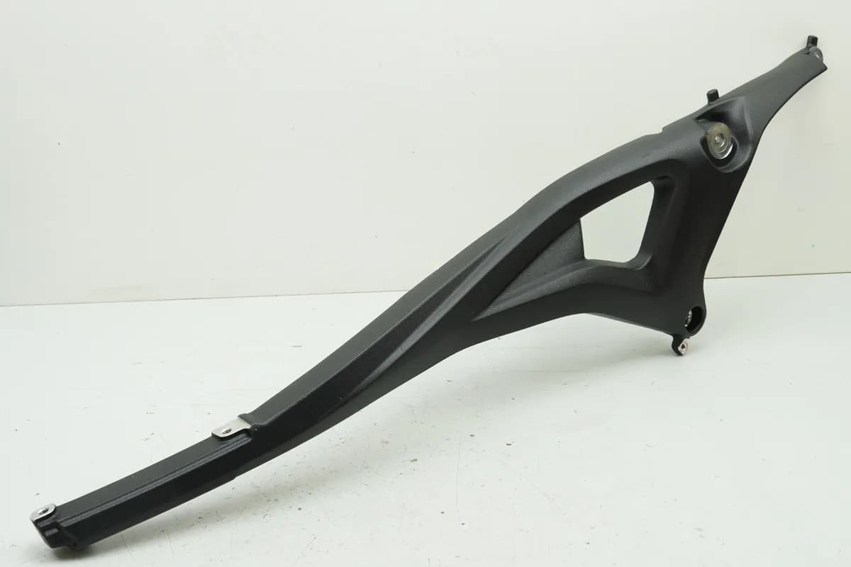 DUCATI MONSTER 696 ABS M5 Heckrahmen rechts Rahmenheck Hilfsrahmen NUR 1626km