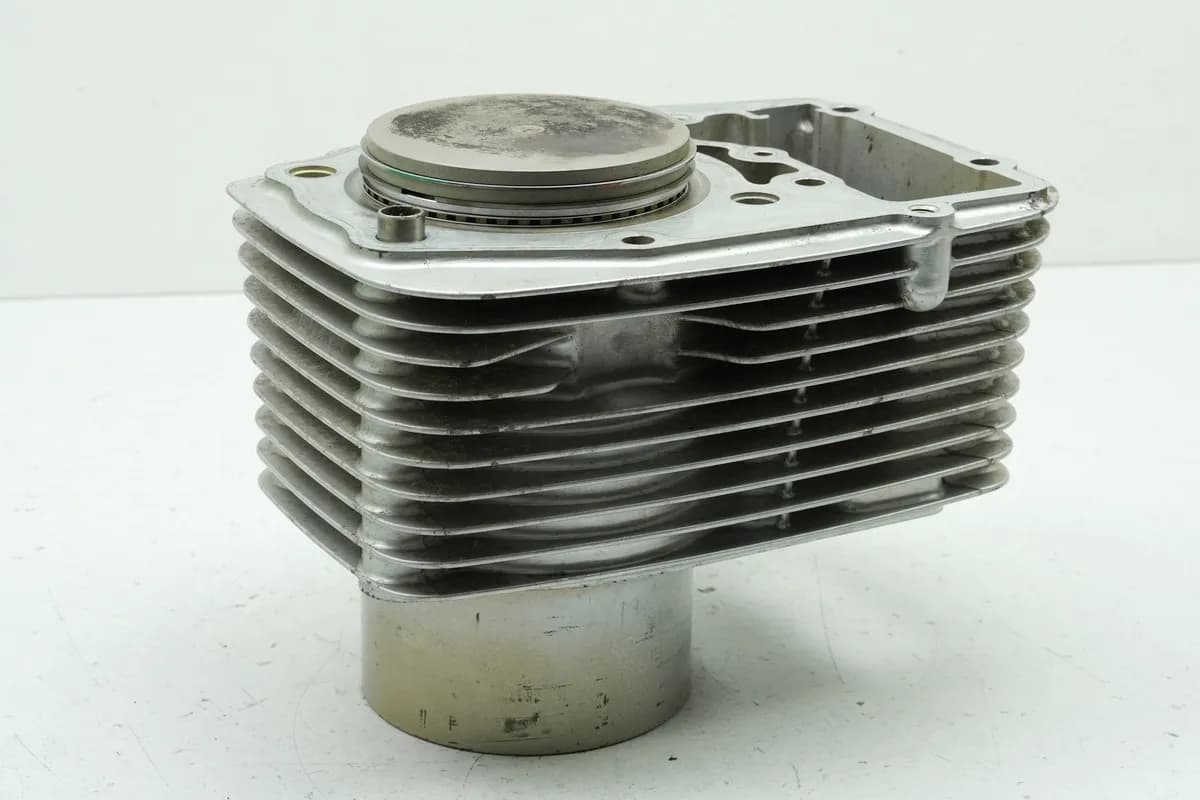 SUZUKI VS 1400 VX51L INTRUDER Zylinder hinten & Kolben (für Motor)