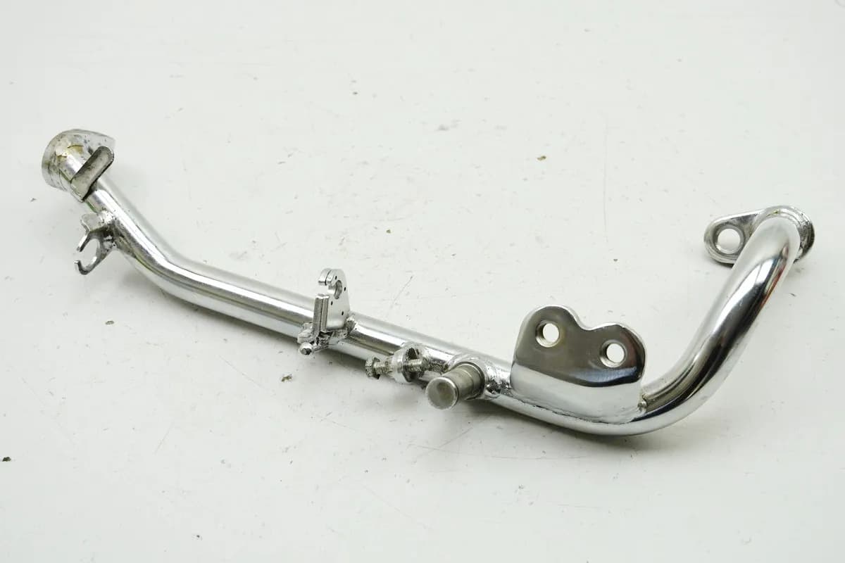 YAMAHA XV 535 VIRAGO 2YL Fußrastenhalter rechts Fußrastenträger Halter Fußraste