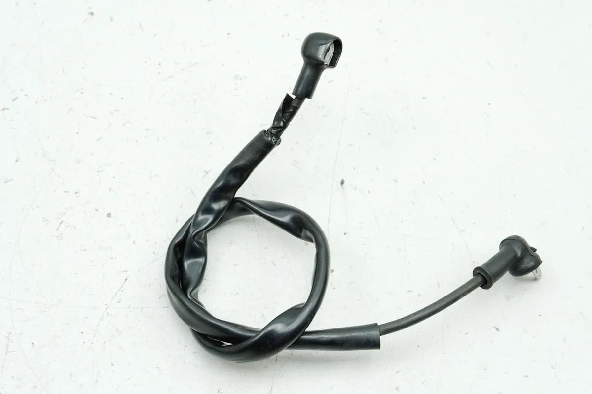 YAMAHA FZS 600 RJ02 FAZER Anlasserkabel Kabel Anlasser