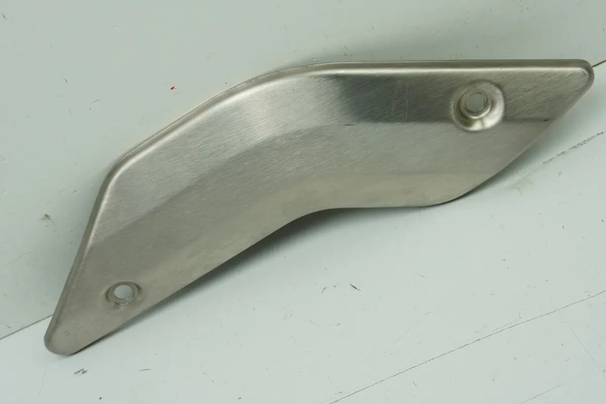 Aprilia Pegaso 650 Strada Hitzeschutz Krümmer Abdeckung Cover Blende Deckel