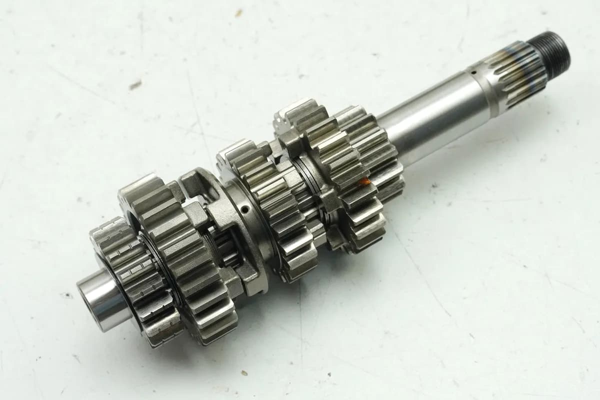 HONDA XL 600 PD06 TRANSALP Hauptwelle Getriebe Zahnräder Getriebewelle (Motor)