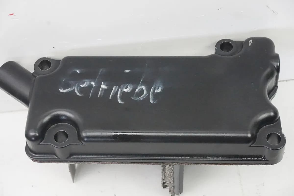 KAWASAKI GPZ 1100 ZXT10E Motordeckel Getriebe Abdeckung Cover Deckel