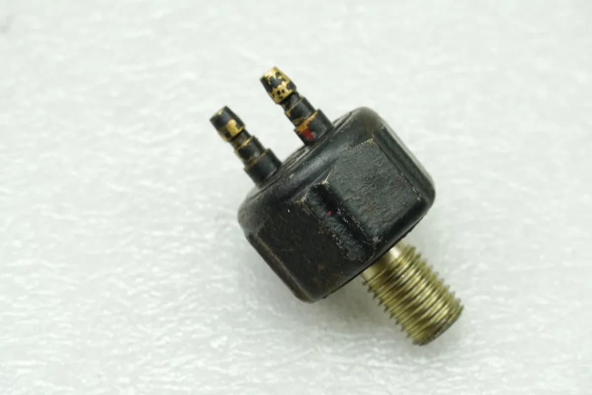 YAMAHA RD 250 1A2 Bremslichtschalter