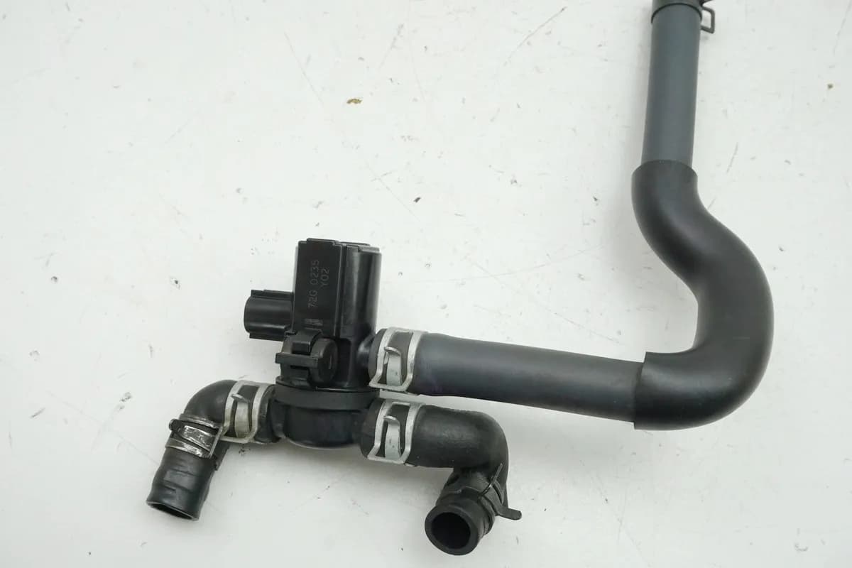 YAMAHA XSR 900 RN43 Sekundärluftventil Ventil Motorentlüftung