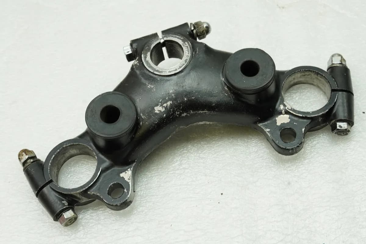 YAMAHA RD 250 1A2 Gabelbrücke oben original (für Gabel Gabelholm Standrohr)