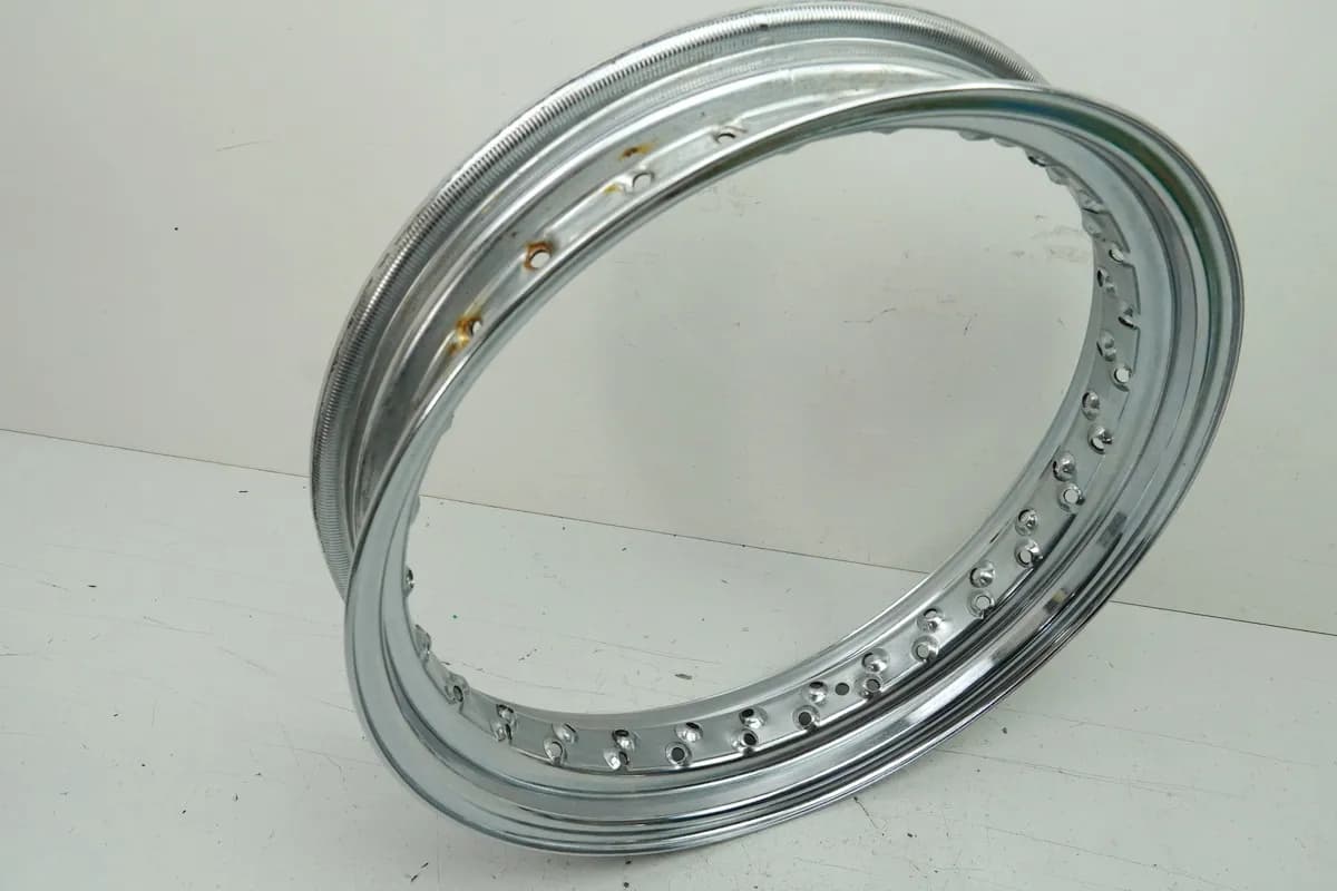 YAMAHA XVS 650 1100 DRAGSTAR CLASSIC Felgenkranz J16xMT3.00 vorn Felge Vorderrad