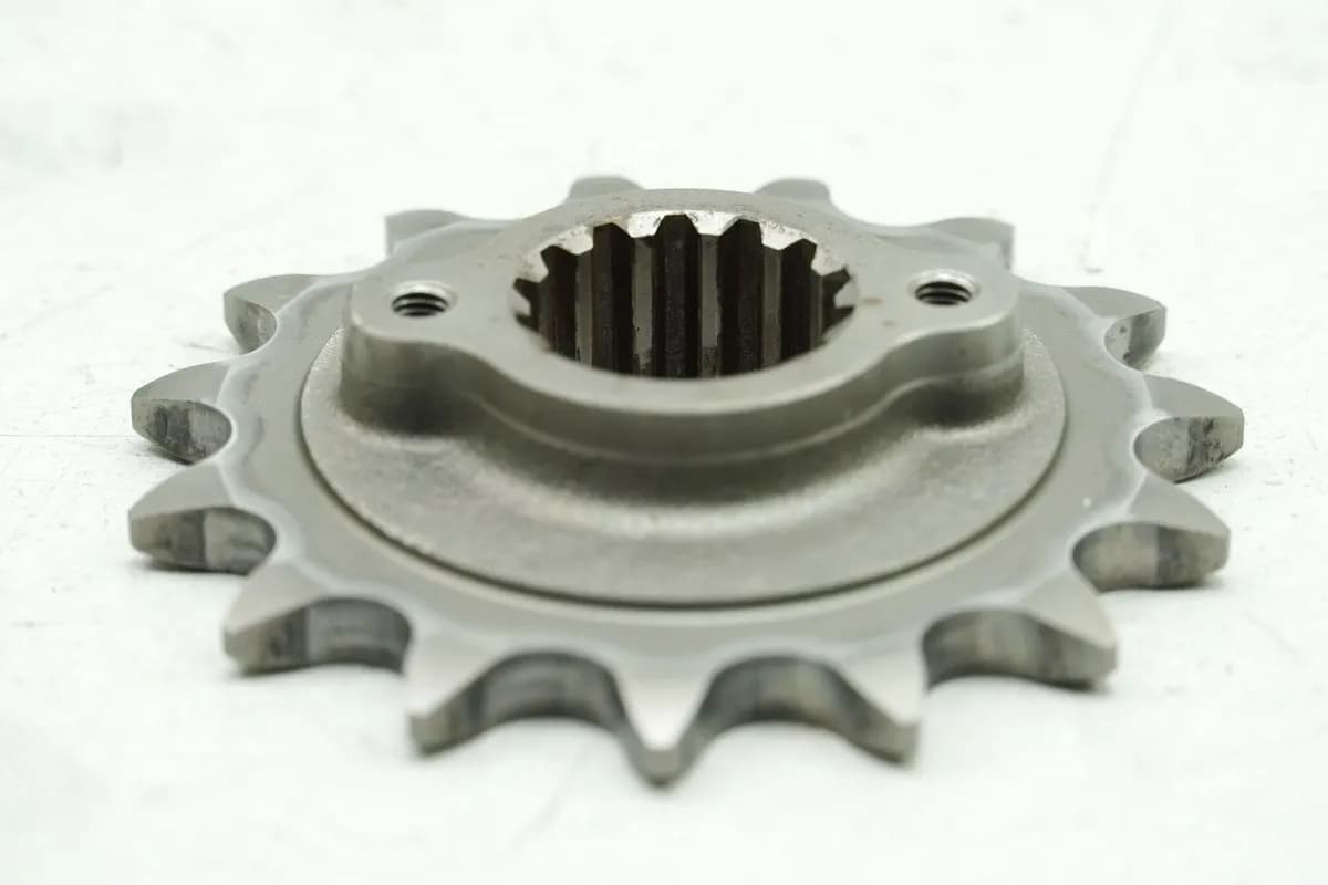 DUCATI MONSTER 696 ABS M5 Ritzel original 15 Z (für Kettensatz) NUR 1626 km