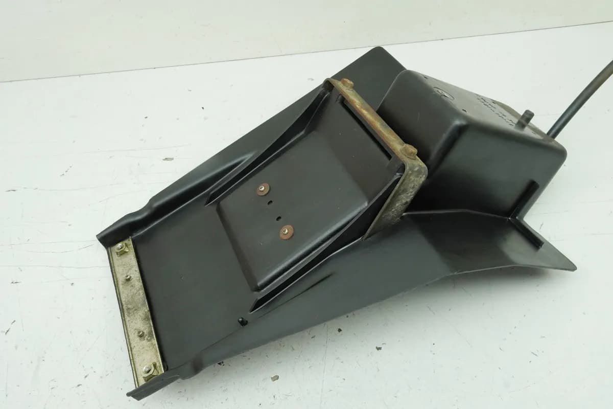 KAWASAKI EN 500 EN 500 A Kotflügel Radlauf Fender Spritzschutz Innenverkleidung