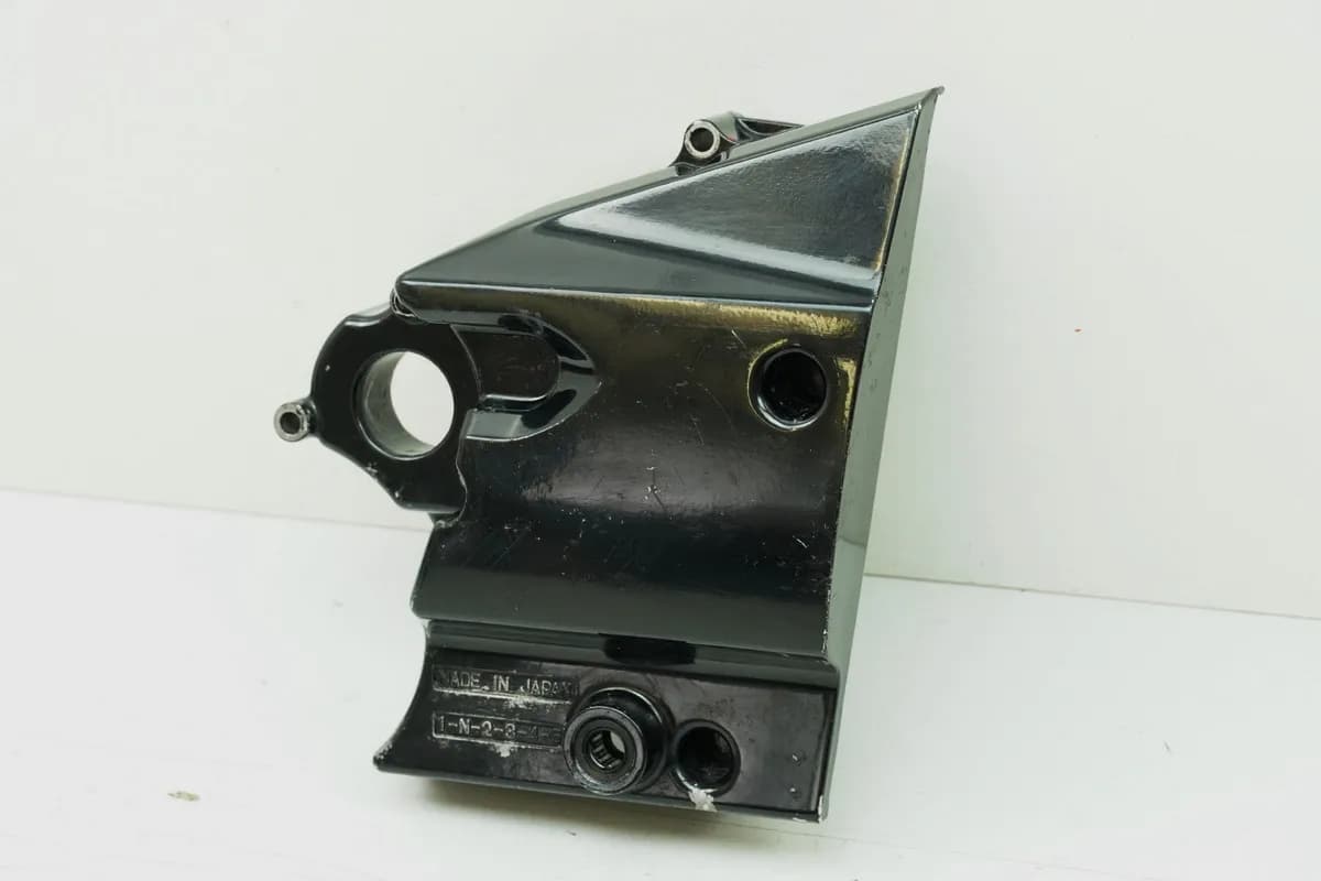 YAMAHA XJR 1300 RP02 Ritzelabdeckung Cover Motor Motordeckel Abdeckung Blende