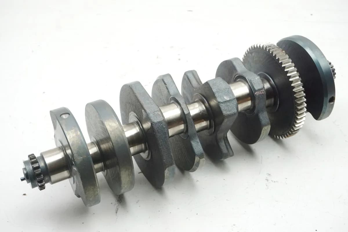 KAWASAKI GPZ 1100 ZXT10E Kurbelwelle Crankshaft