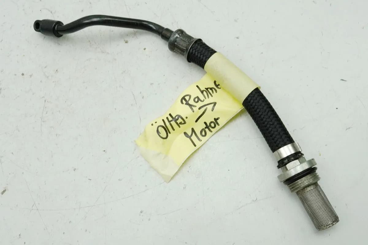 Aprilia Pegaso 650 660 Strada Ölleitung Rahmen --> Motor Ölschlauch Einlass