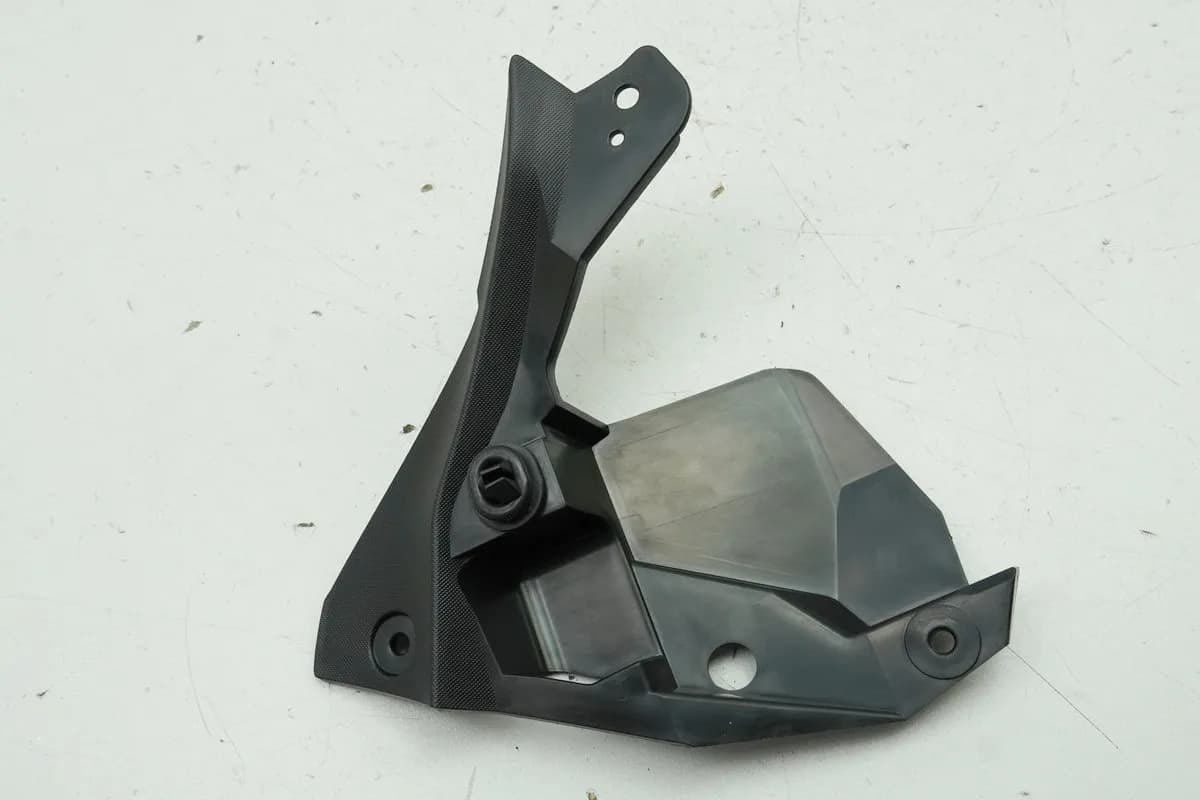 YAMAHA MT07 RM04 Verkleidung innen rechts Tank Deckel Abdeckung Tankverkleidung