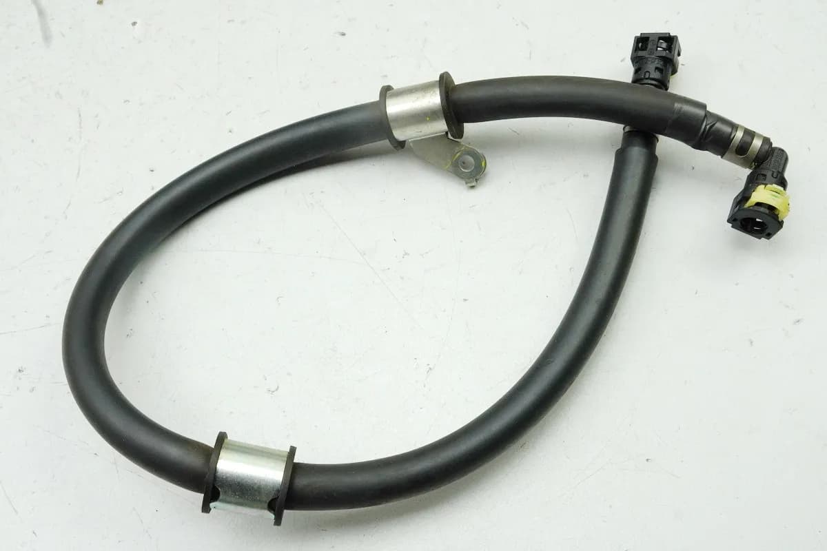 Honda NSS 125 AD JF69 Forza Benzinleitung Benzinschlauch Kraftstoff Benzinpumpe