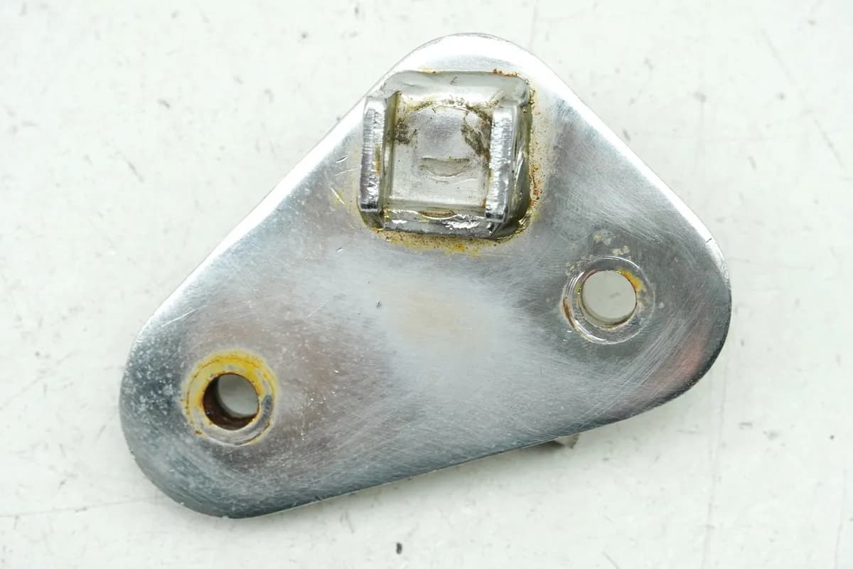 KYMCO ZING 125 RFBRF25AA Fußrastenträger Fahrer rechts Halter Fußraste NUR8785km