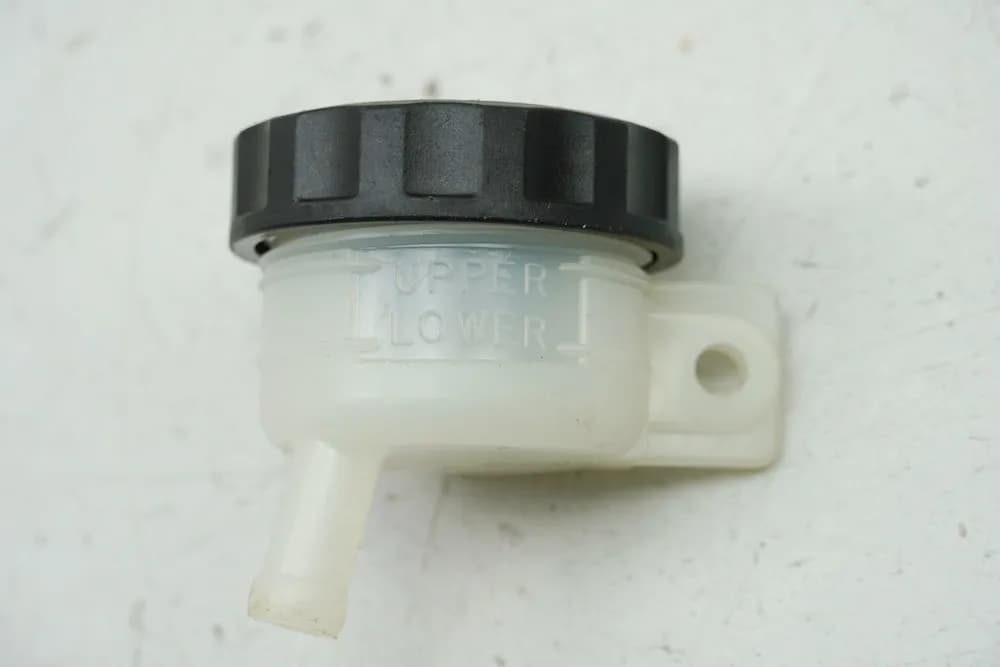 KAWASAKI ZX-9R ZX900B Bremsflüssigkeitsbehälter hinten