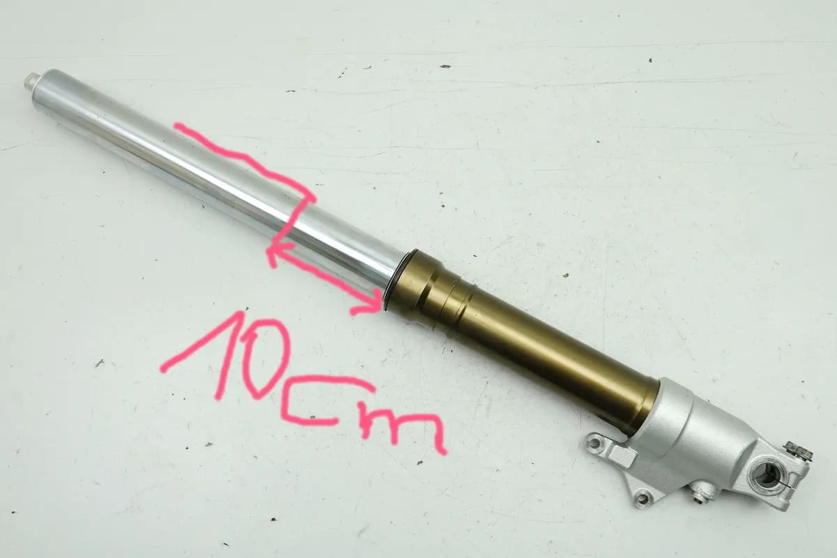 Honda CBR 900 SC28 SC33 Gabelholm rechts Standrohr Tauchrohr Gabelfuß  94-95