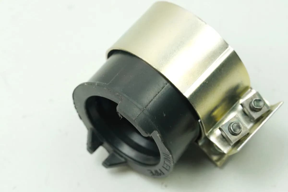 Honda NSS 125 AD JF69 Forza Ansaugstutzen Gummi Isolator Abdeckung Cover