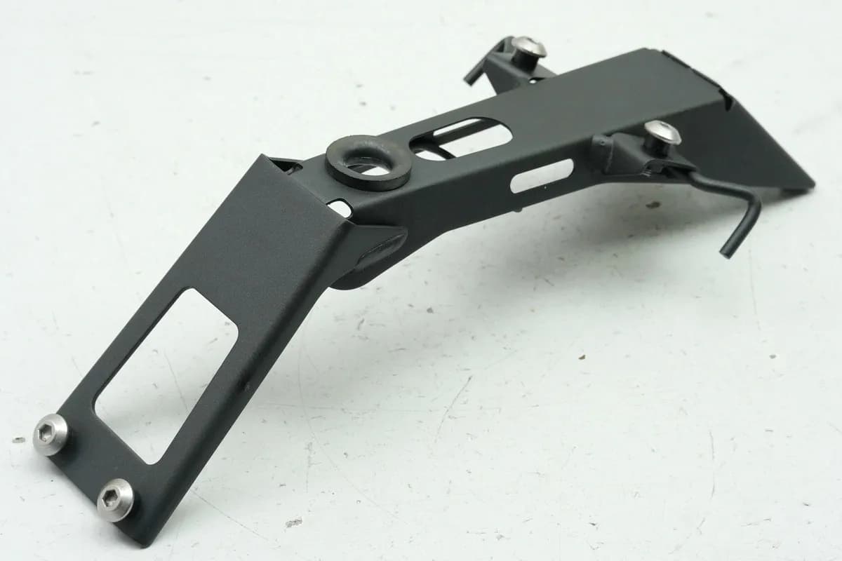 Kawasaki Ninja 400 EX400G Halter für Kennzeichenhalter Fender Kotflügel hinten