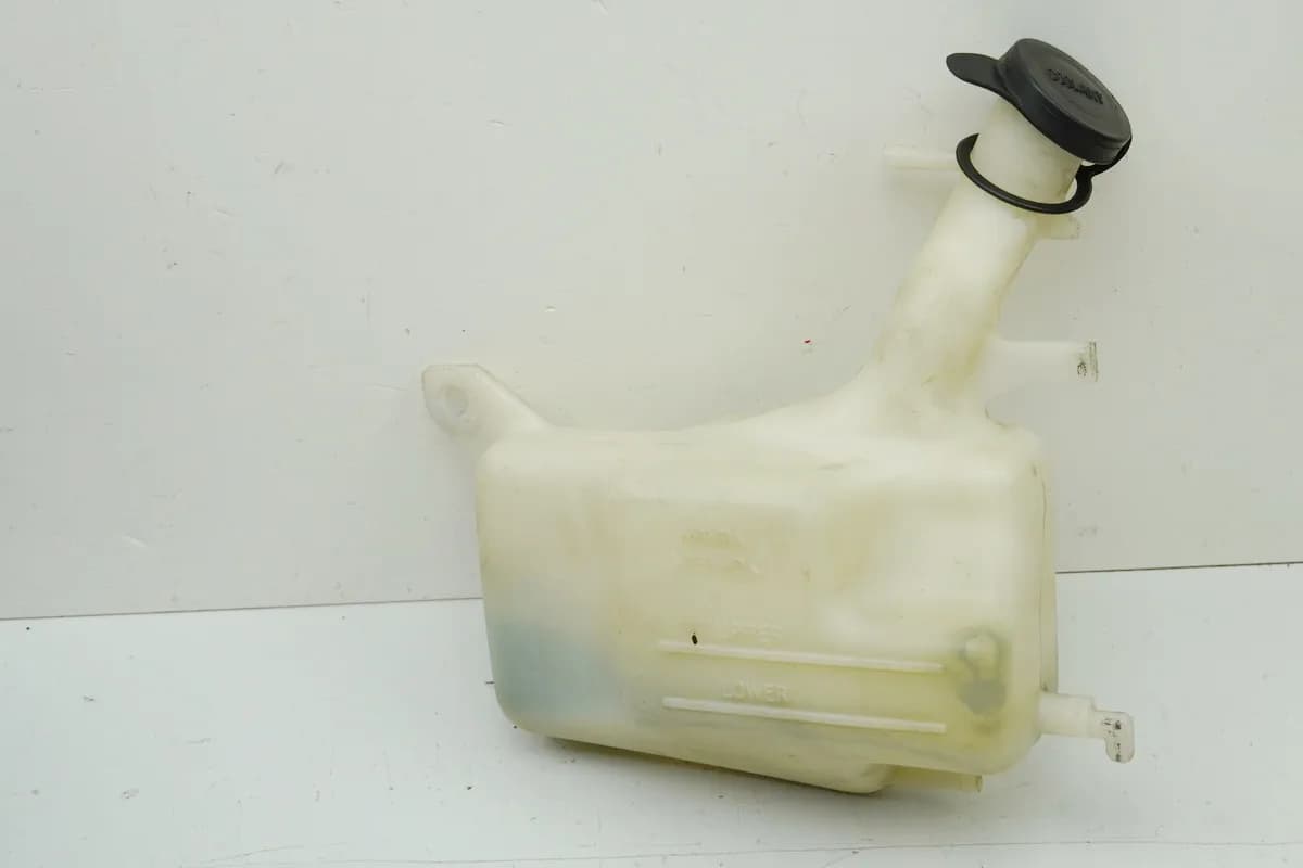 Honda CBR 900 SC28 Kühlmittelbehälter Ausgleichsbehälter Kühler Kühlmittel 92-93