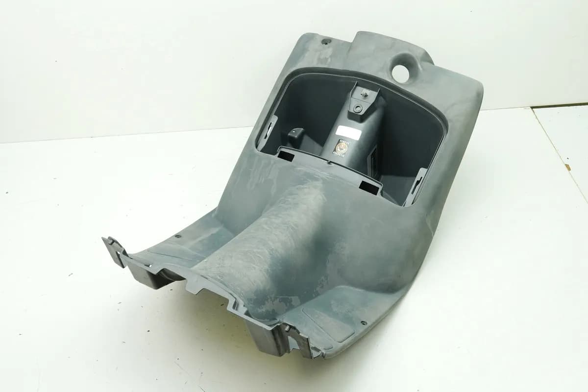 PIAGGIO SFERA 50 C01 Verkleidung Fußraum vorn Beinschild Abdeckung Cover Blende