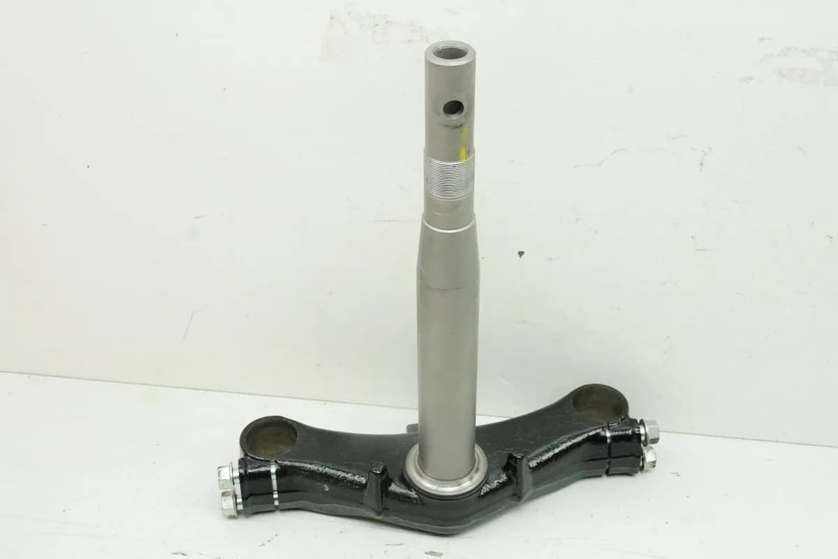 Honda NSS 125 AD JF69 Forza Gabelbrücke Gabeljoch f. Gabelholme Gabel unfallfrei