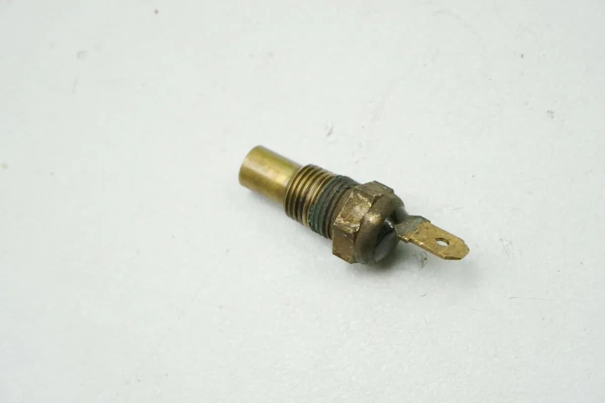 SUZUKI UH 125 BP BURGMAN K2-K6 Temperaturfühler Sensor Wassertemperatur Geber