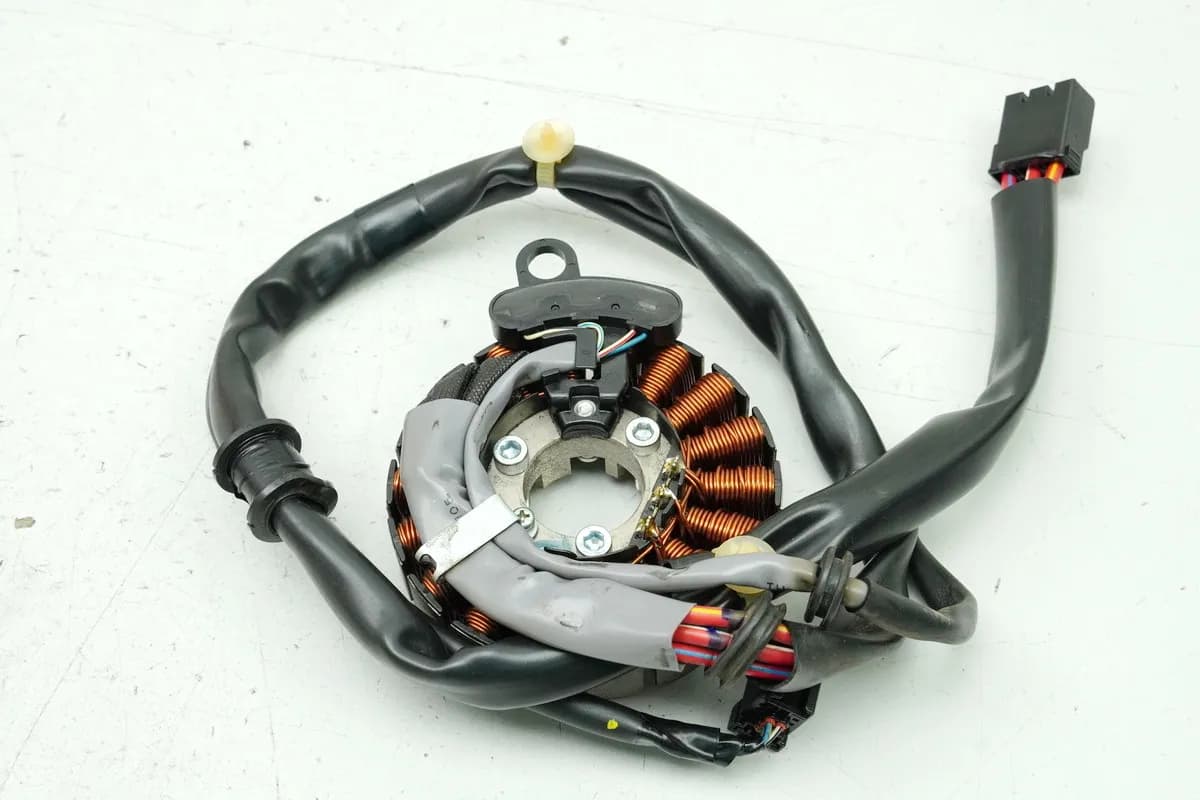 Honda NSS 125 AD JF69 Forza Lima Stator original Lichtmaschine (für Motor)