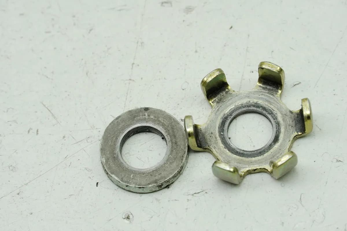 YAMAHA TDM 900 RN08 Mitnehmer Flügelrad