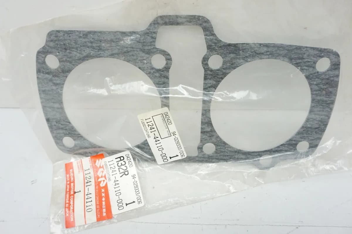 Suzuki Dichtung Zylinder hinten Fußdichtung original 11241-44110-000 GS450 - NEU