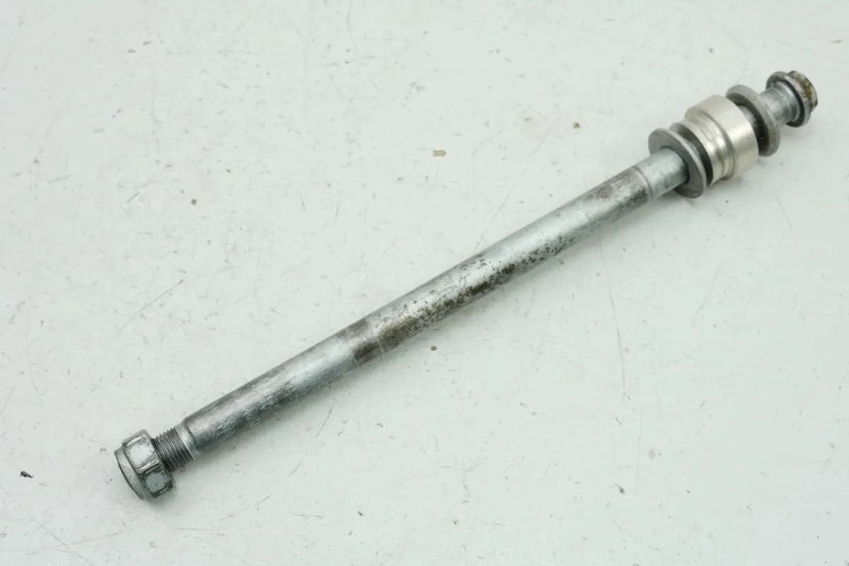 BMW F 650 GS E650G R13 Steckachse hinten Achse Distanzhülse (Felge Hinterrad)